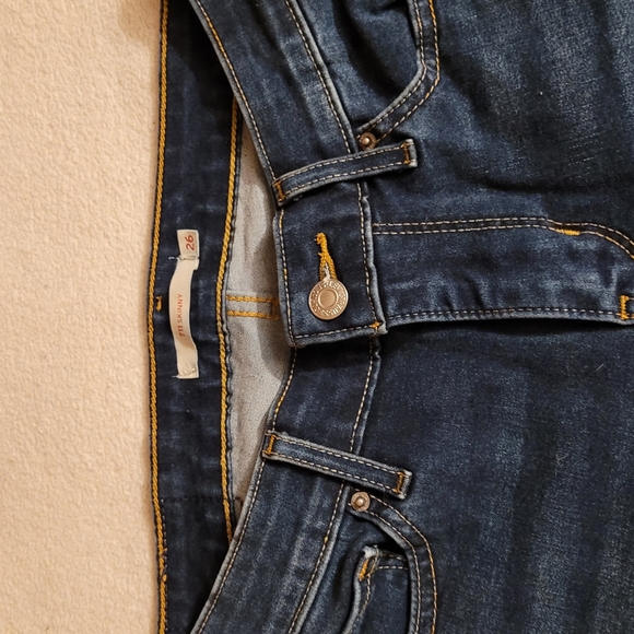 Levis 711 Skinny Jean Size 26R - Picture 8 of 12
